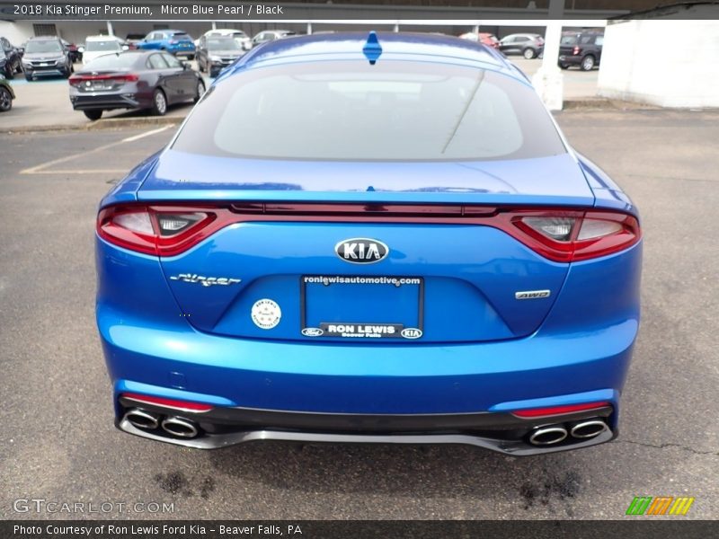 Micro Blue Pearl / Black 2018 Kia Stinger Premium