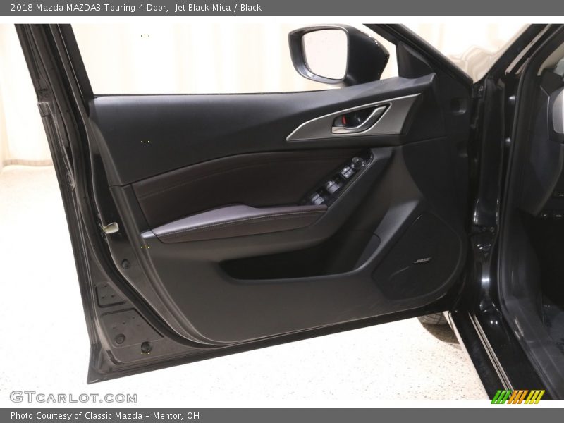 Jet Black Mica / Black 2018 Mazda MAZDA3 Touring 4 Door