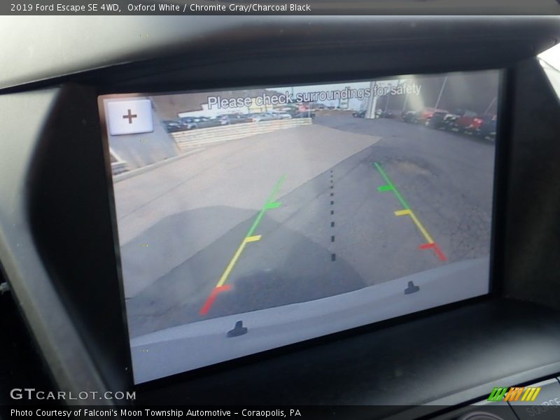 Oxford White / Chromite Gray/Charcoal Black 2019 Ford Escape SE 4WD