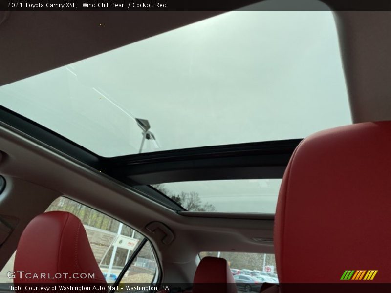 Wind Chill Pearl / Cockpit Red 2021 Toyota Camry XSE