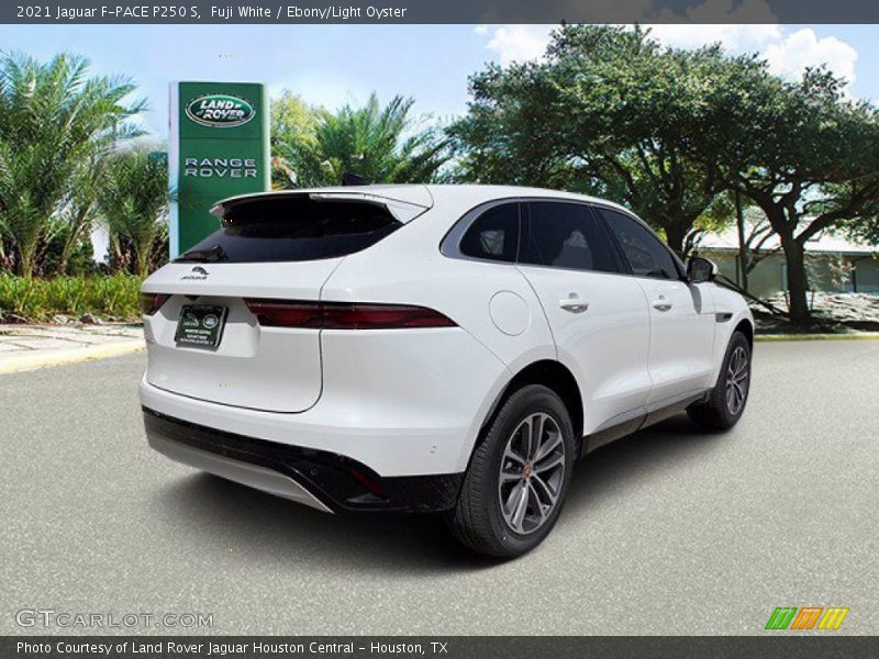 Fuji White / Ebony/Light Oyster 2021 Jaguar F-PACE P250 S