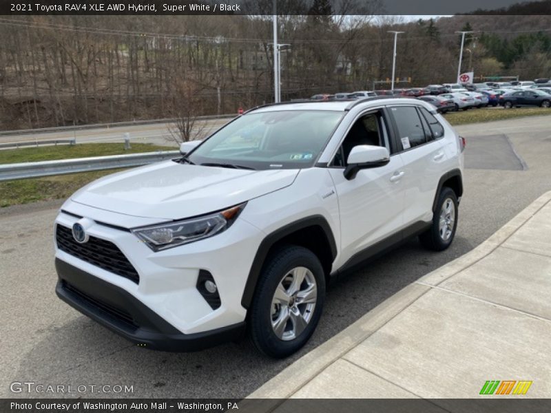Front 3/4 View of 2021 RAV4 XLE AWD Hybrid