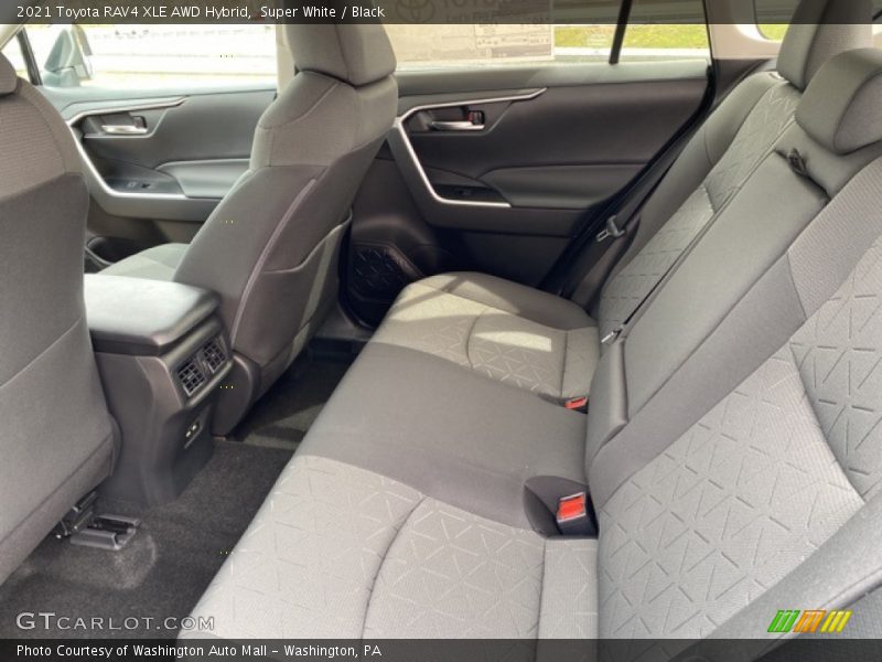 Super White / Black 2021 Toyota RAV4 XLE AWD Hybrid