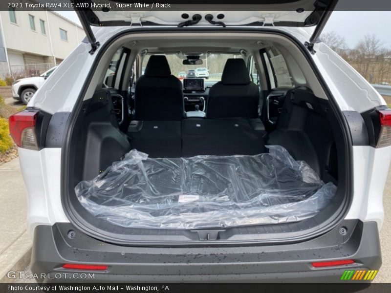 Super White / Black 2021 Toyota RAV4 XLE AWD Hybrid