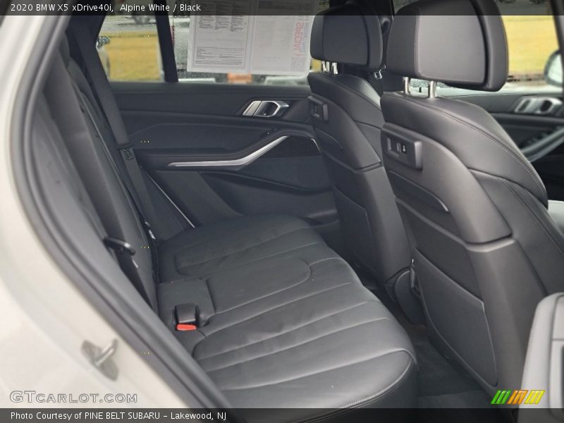 Alpine White / Black 2020 BMW X5 xDrive40i