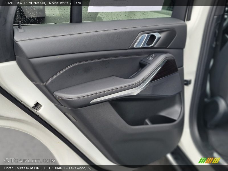 Alpine White / Black 2020 BMW X5 xDrive40i