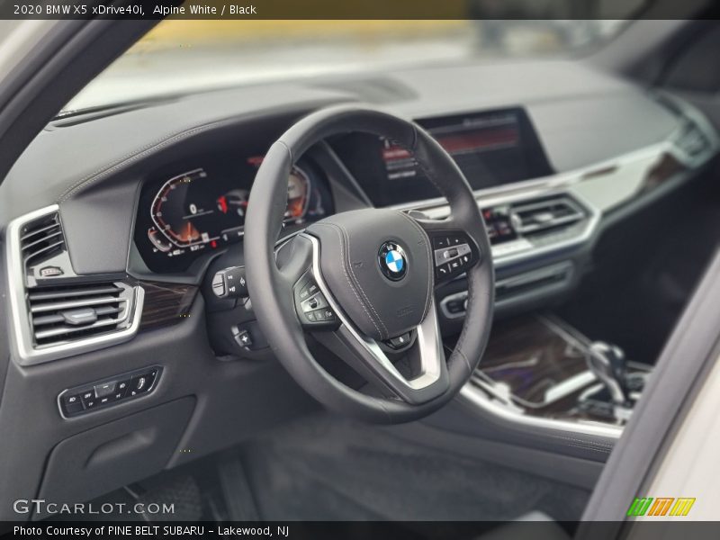 Alpine White / Black 2020 BMW X5 xDrive40i