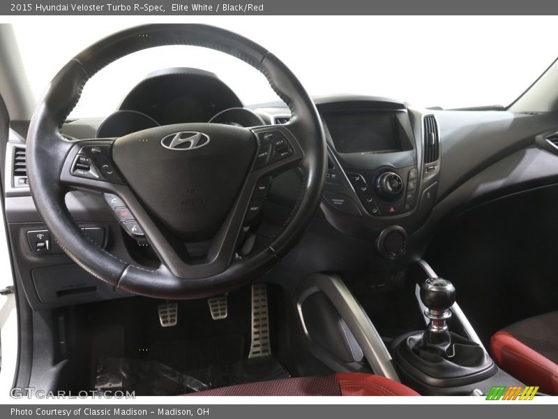 Dashboard of 2015 Veloster Turbo R-Spec