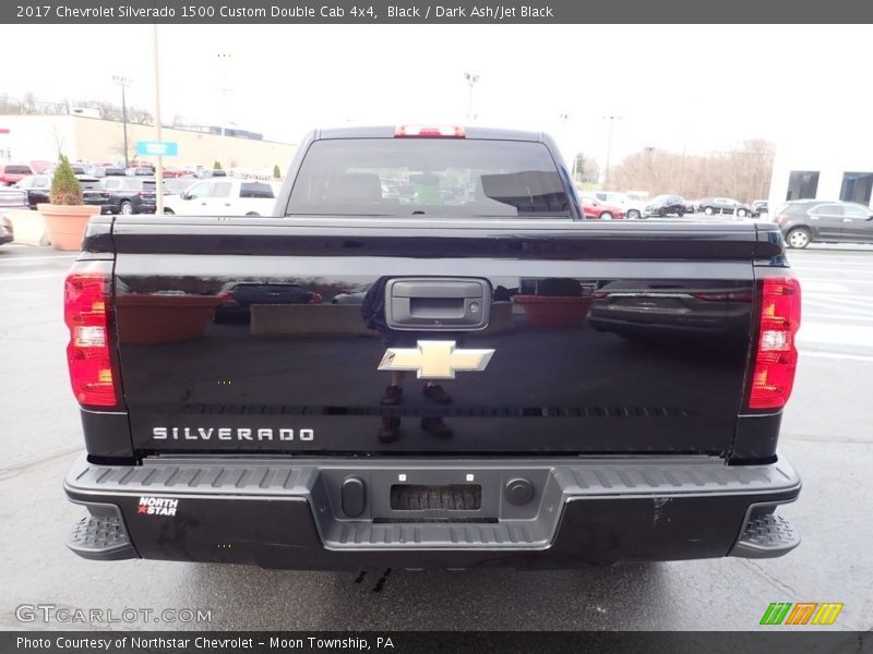 Black / Dark Ash/Jet Black 2017 Chevrolet Silverado 1500 Custom Double Cab 4x4