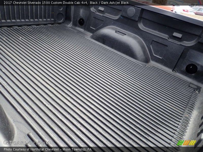 Black / Dark Ash/Jet Black 2017 Chevrolet Silverado 1500 Custom Double Cab 4x4