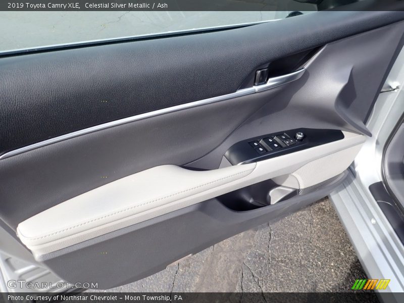 Celestial Silver Metallic / Ash 2019 Toyota Camry XLE