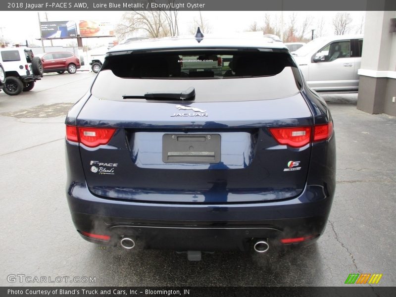 Loire Blue Metallic / Ebony/Light Oyster 2018 Jaguar F-PACE S AWD