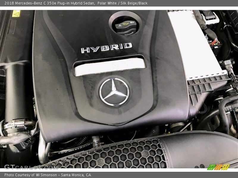 Polar White / Silk Beige/Black 2018 Mercedes-Benz C 350e Plug-in Hybrid Sedan