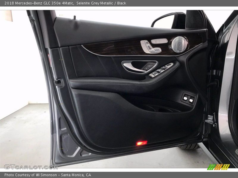 Selenite Grey Metallic / Black 2018 Mercedes-Benz GLC 350e 4Matic