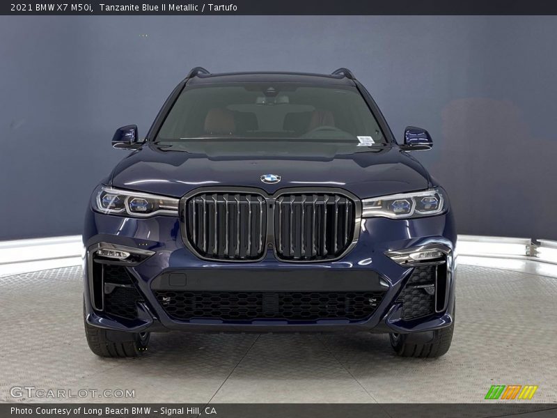 Tanzanite Blue II Metallic / Tartufo 2021 BMW X7 M50i