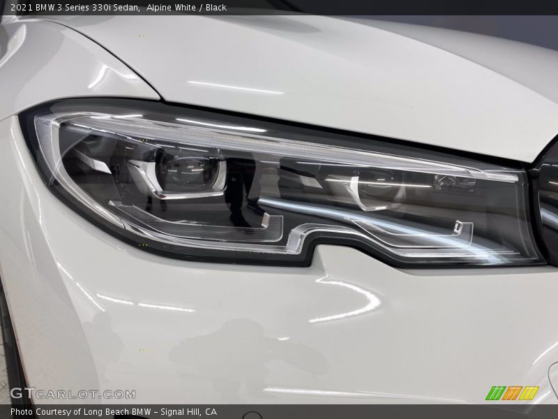 Alpine White / Black 2021 BMW 3 Series 330i Sedan
