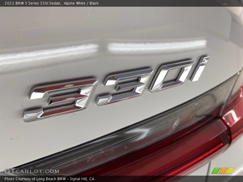Alpine White / Black 2021 BMW 3 Series 330i Sedan