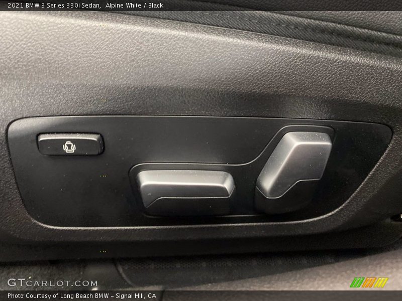 Alpine White / Black 2021 BMW 3 Series 330i Sedan