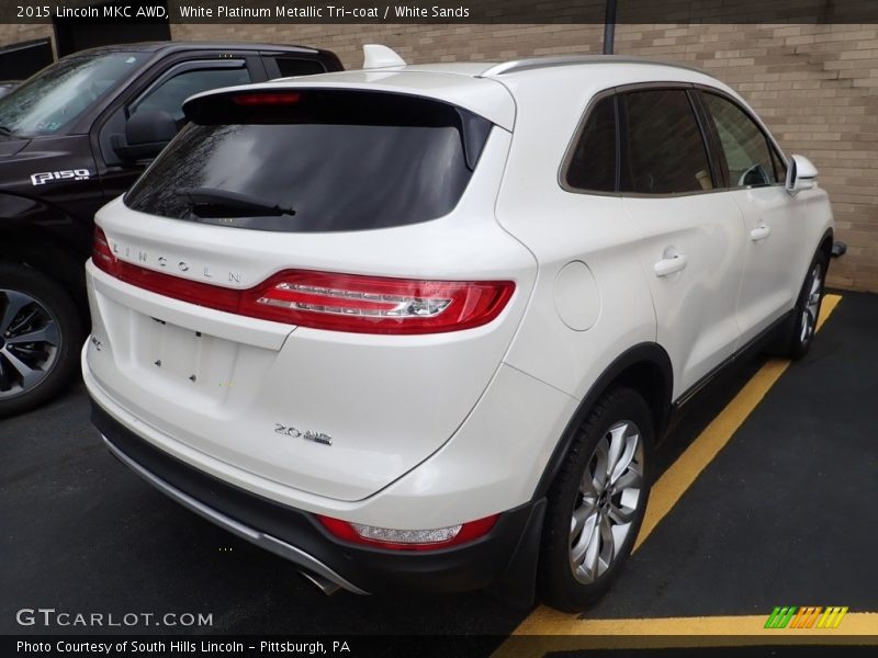 White Platinum Metallic Tri-coat / White Sands 2015 Lincoln MKC AWD