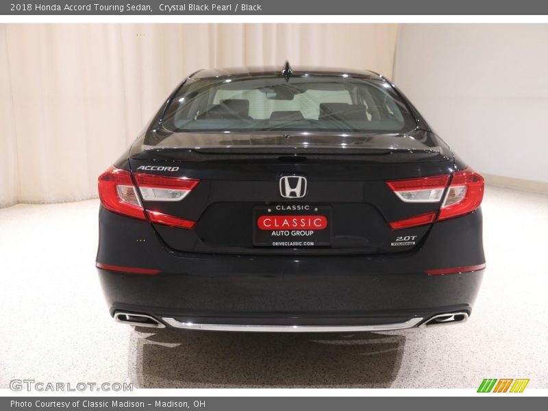 Crystal Black Pearl / Black 2018 Honda Accord Touring Sedan