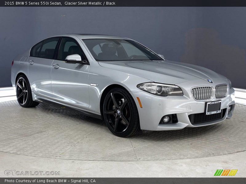 Front 3/4 View of 2015 5 Series 550i Sedan