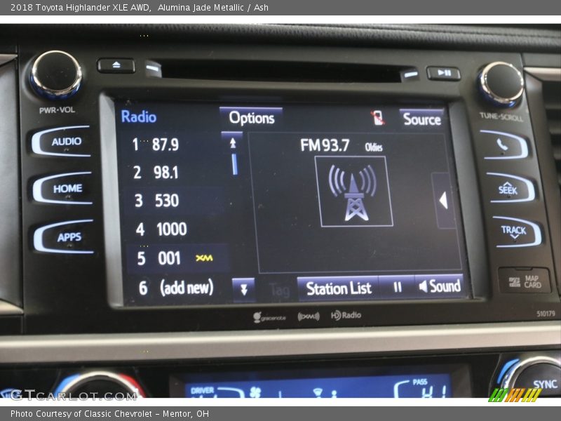 Alumina Jade Metallic / Ash 2018 Toyota Highlander XLE AWD