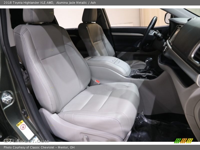 Alumina Jade Metallic / Ash 2018 Toyota Highlander XLE AWD