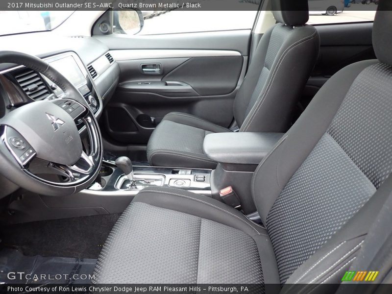 Front Seat of 2017 Outlander SE S-AWC