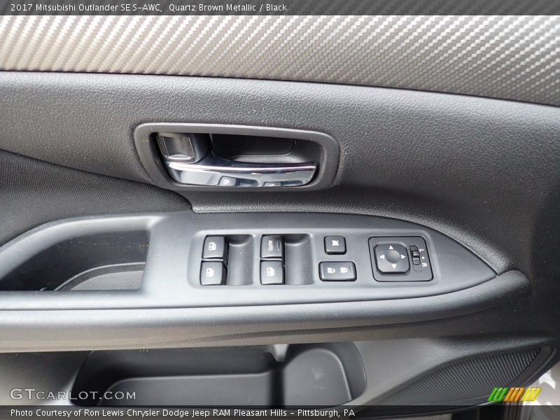 Door Panel of 2017 Outlander SE S-AWC