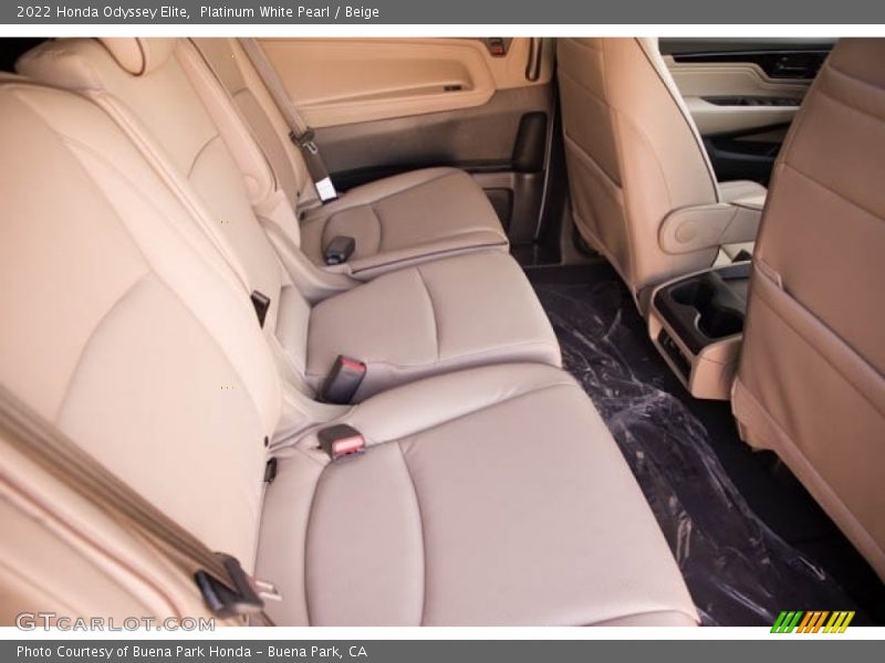 Platinum White Pearl / Beige 2022 Honda Odyssey Elite