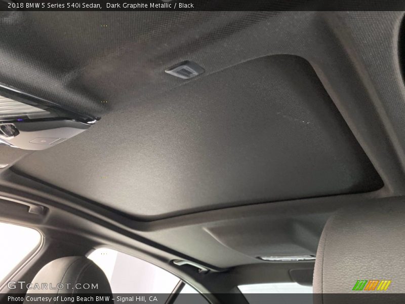 Dark Graphite Metallic / Black 2018 BMW 5 Series 540i Sedan