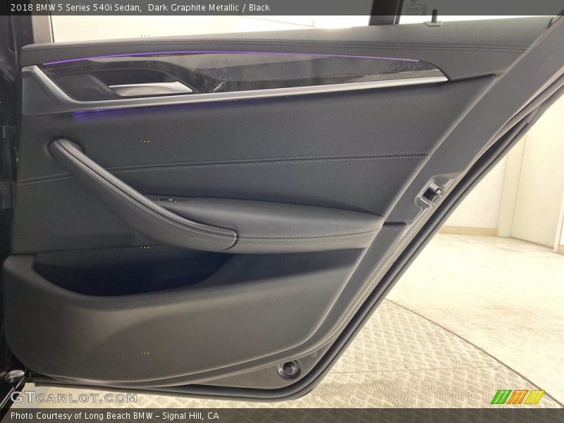 Dark Graphite Metallic / Black 2018 BMW 5 Series 540i Sedan