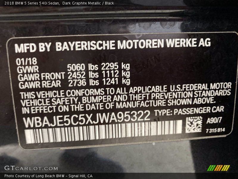 Dark Graphite Metallic / Black 2018 BMW 5 Series 540i Sedan