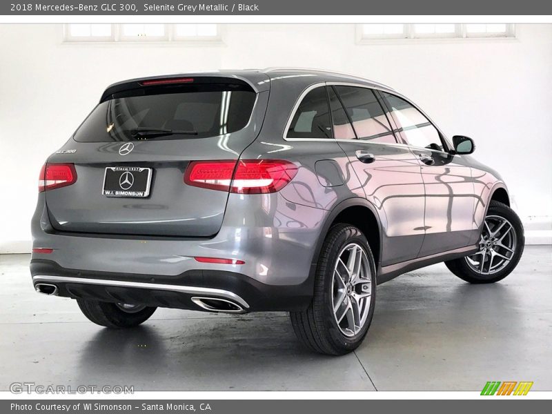 Selenite Grey Metallic / Black 2018 Mercedes-Benz GLC 300
