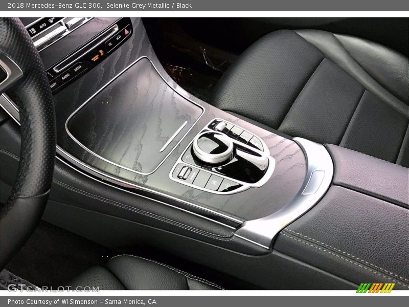 Selenite Grey Metallic / Black 2018 Mercedes-Benz GLC 300