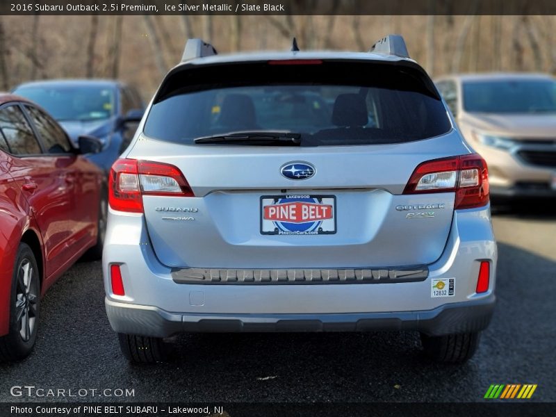 Ice Silver Metallic / Slate Black 2016 Subaru Outback 2.5i Premium