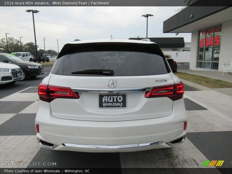 White Diamond Pearl / Parchment 2019 Acura MDX Advance