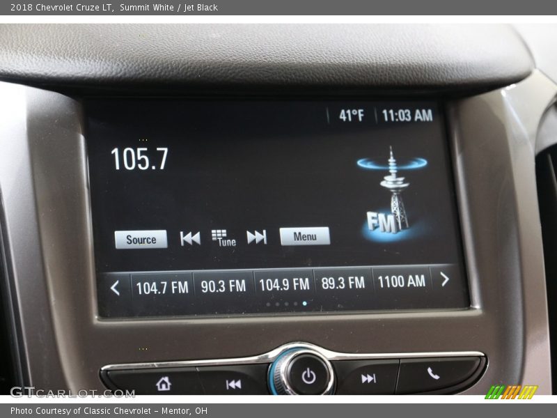 Summit White / Jet Black 2018 Chevrolet Cruze LT