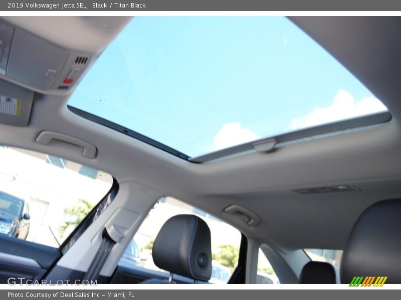 Black / Titan Black 2019 Volkswagen Jetta SEL