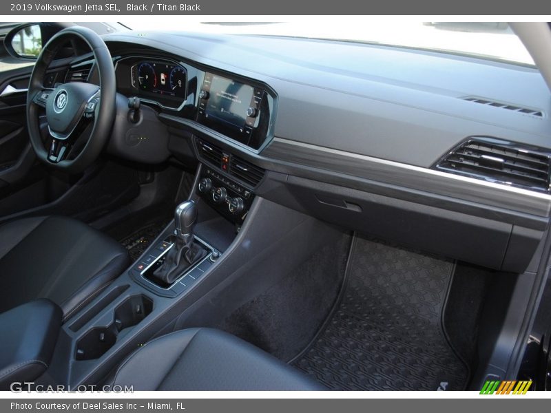 Black / Titan Black 2019 Volkswagen Jetta SEL
