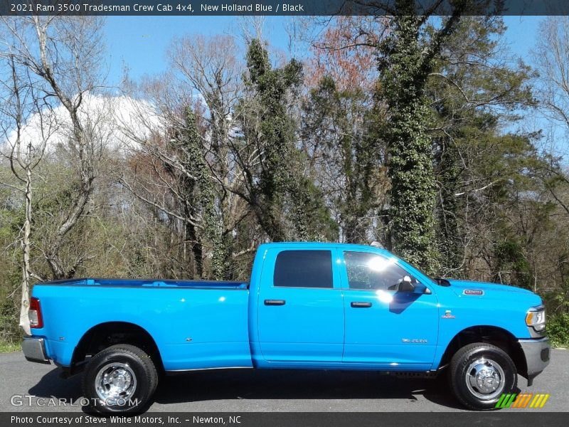 New Holland Blue / Black 2021 Ram 3500 Tradesman Crew Cab 4x4