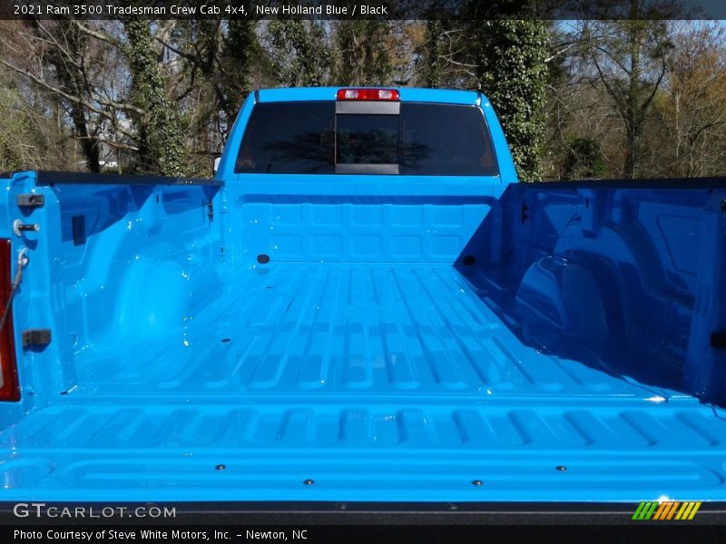 New Holland Blue / Black 2021 Ram 3500 Tradesman Crew Cab 4x4