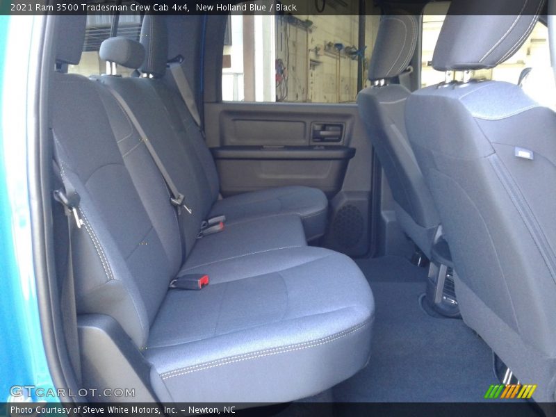 New Holland Blue / Black 2021 Ram 3500 Tradesman Crew Cab 4x4