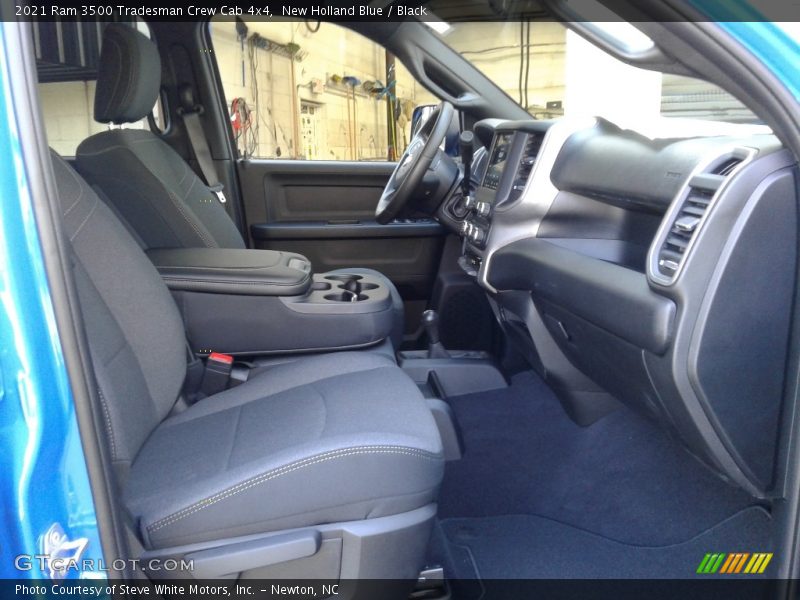 New Holland Blue / Black 2021 Ram 3500 Tradesman Crew Cab 4x4
