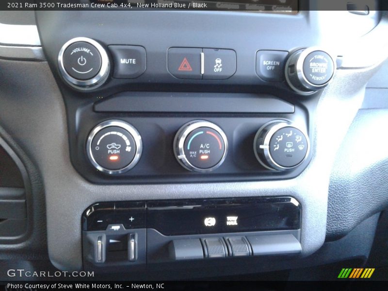 New Holland Blue / Black 2021 Ram 3500 Tradesman Crew Cab 4x4