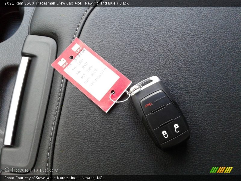 New Holland Blue / Black 2021 Ram 3500 Tradesman Crew Cab 4x4