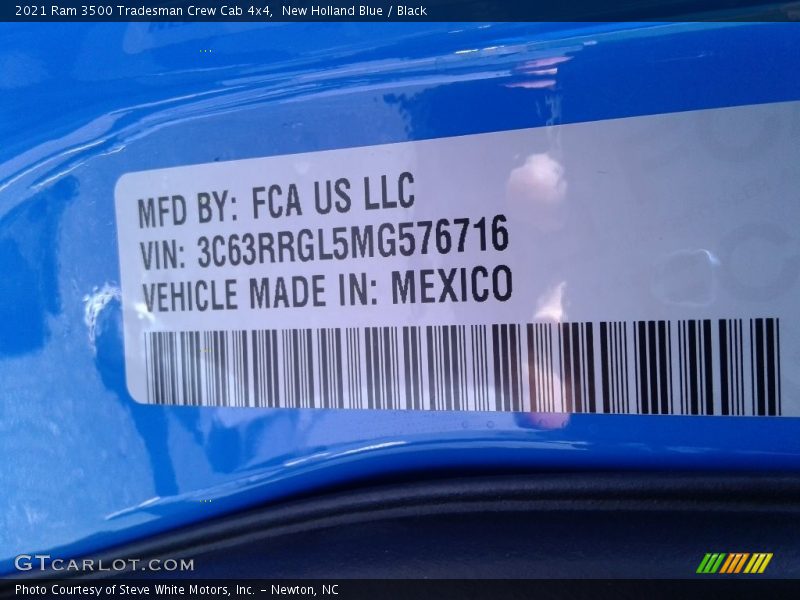 New Holland Blue / Black 2021 Ram 3500 Tradesman Crew Cab 4x4