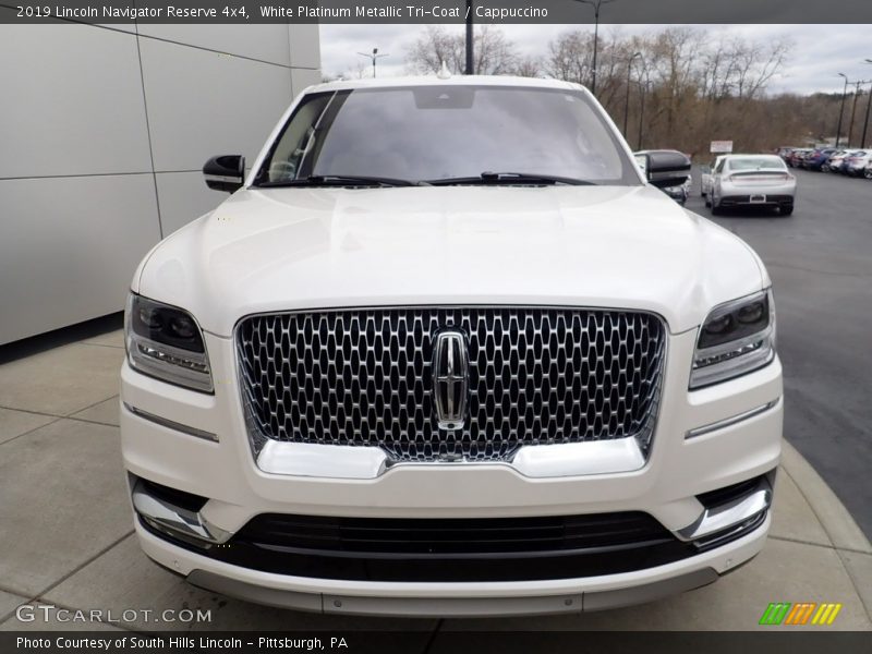 White Platinum Metallic Tri-Coat / Cappuccino 2019 Lincoln Navigator Reserve 4x4