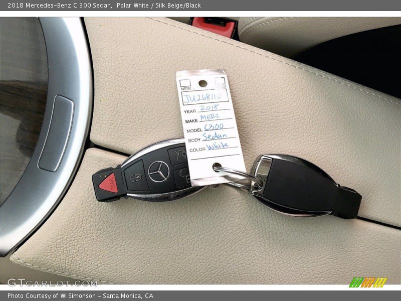Polar White / Silk Beige/Black 2018 Mercedes-Benz C 300 Sedan