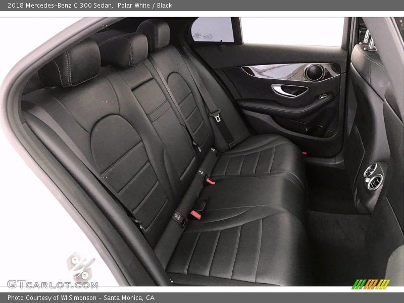 Polar White / Black 2018 Mercedes-Benz C 300 Sedan
